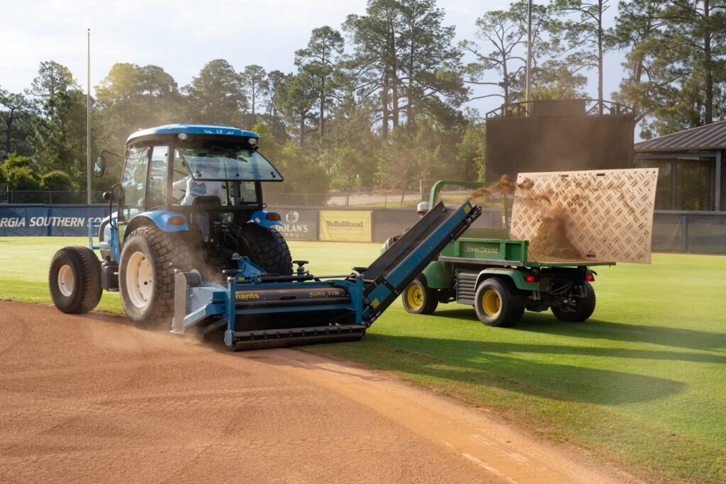 KORO FTM lip removal